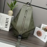Loewe  10235 24x41x16cm