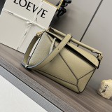 Loewe  261801 24x16.5x10.5cm Puzzle