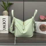 Loewe  652235  19,5x14,5x20,5cm Hammock