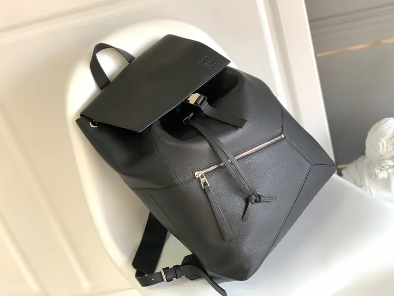 Loewe  10288 33x44.5x19cm Puzzle Backpack