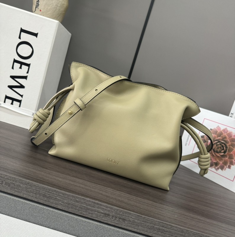 Loewe  262355 23x18x9cm Flamenco