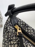 Loewe 052104 21x17x12,5cm Cubi