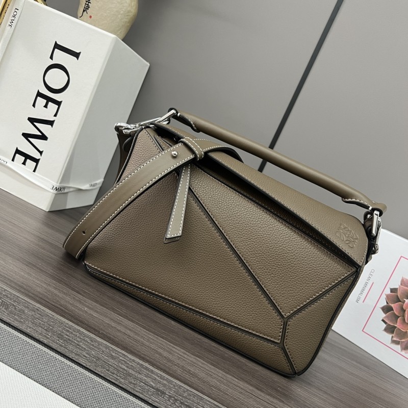 Loewe 261801 24x16x10,5cm Puzzle