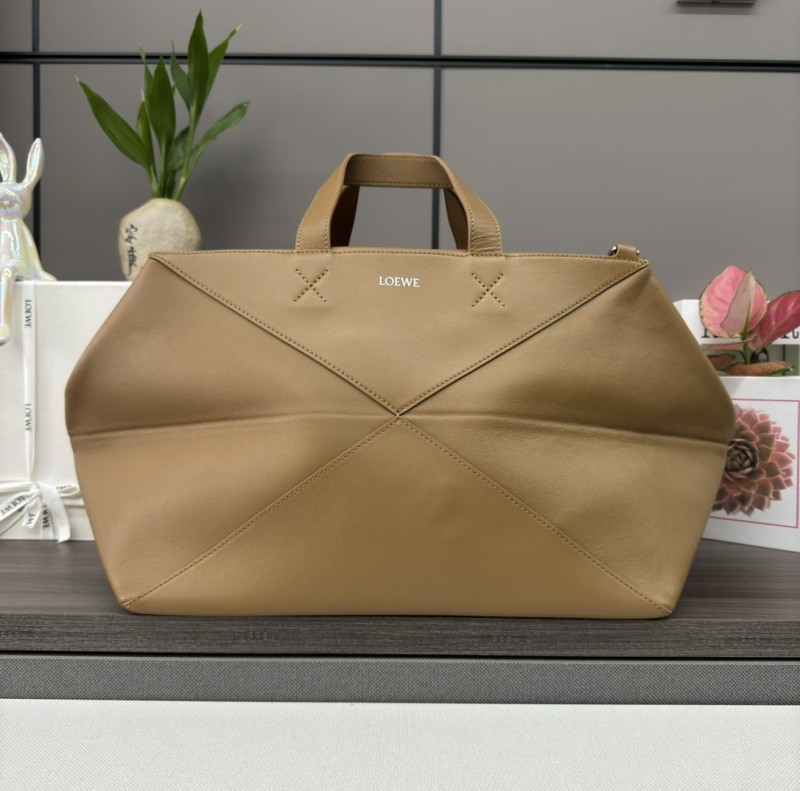 Loewe  052345 59x25x25cm Puzzle Fold Duffle