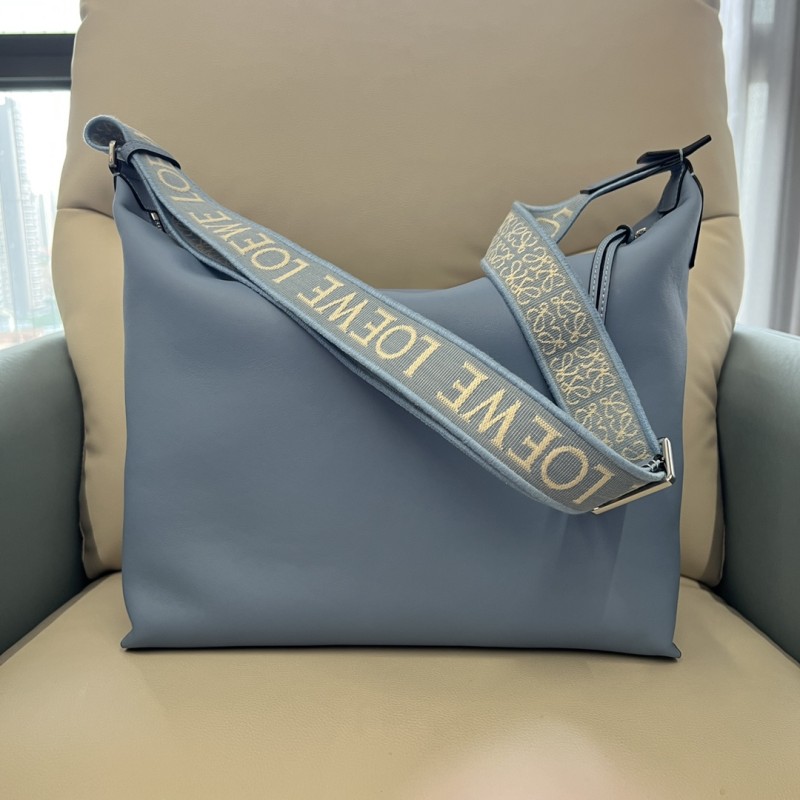 Loewe  062213 44x30x18cm Cubi