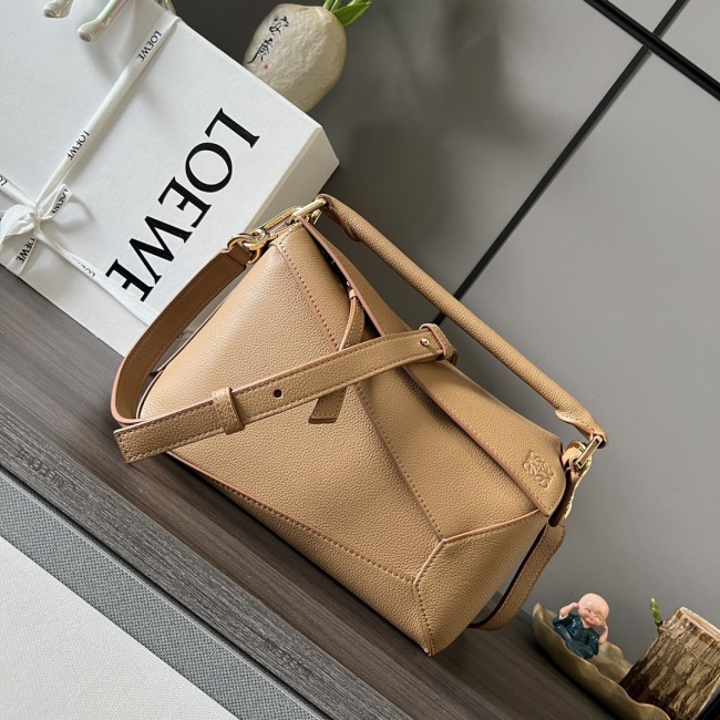 Loewe 062324 24x10,5x16cm Puzzle Edge