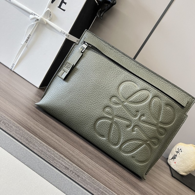 Loewe  11038 29,5x6,5x20,5cm T Pouch