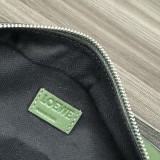 Loewe  262243  32,5x9x12,5cm Sling