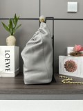 Loewe  652328  34x33x13,5cm Squeeze
