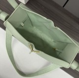 Loewe  652235  19,5x14,5x20,5cm Hammock