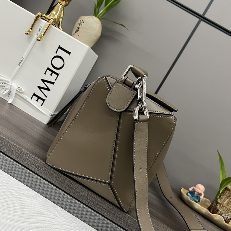 Loewe 10170 36,5x19x23cm Puzzle Edge
