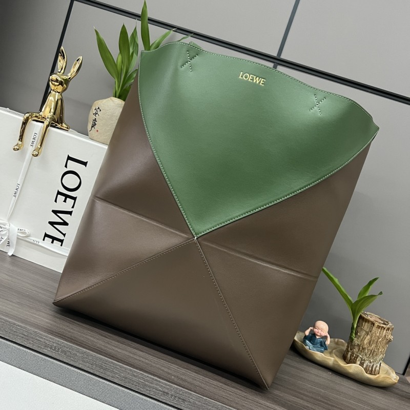 Loewe  052321 42x18x41cm Puzzle Fold