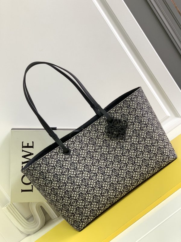 Loewe 062189 37x25x16cm East West Tote