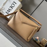Loewe  062324 24x10,5x16cm Puzzle Edge