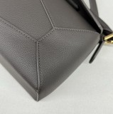 Loewe  062324 24x10,5x16cm Puzzle Edge