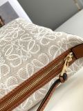 Loewe 052104 21x17x12,5cm Cubi