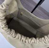 Loewe  652329  29x24x10,5cm Squeeze