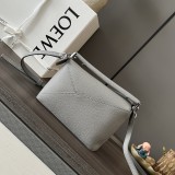 Loewe  062312  18x12,5x8cm Puzzle Edge