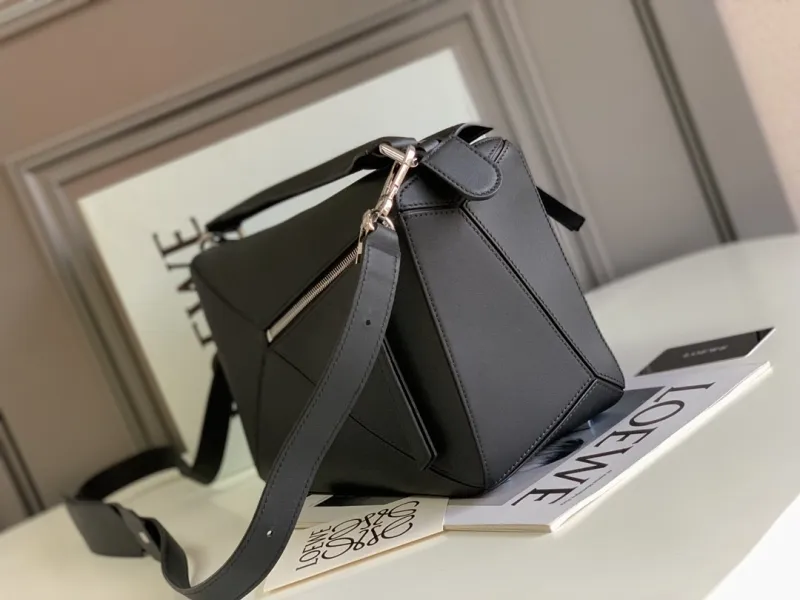 Loewe  061827 29x19x14cm Puzzle