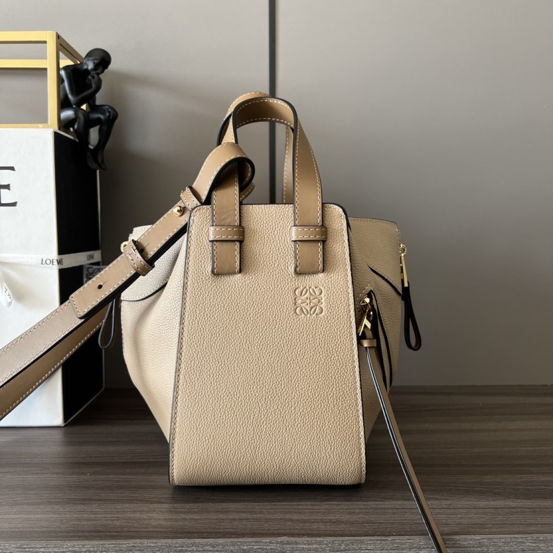 Loewe 652235 20x19x14cm Hammock
