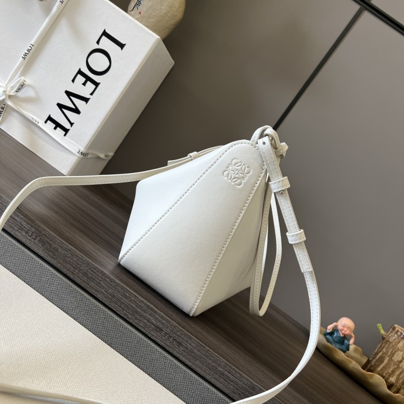 Loewe  262315 28x17x9,5cm Flamenco Hobo