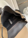 Loewe 10288 33x44,5x19cm Puzzle Backpack
