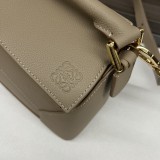 Loewe  062324 24x10,5x16cm Puzzle Edge