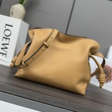 Loewe  262386 30x24,5x10,5cm Flamenco
