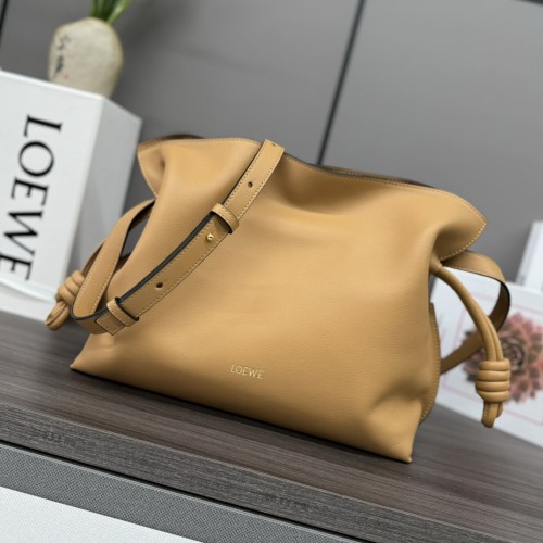 Loewe  262386 30x24,5x10,5cm Flamenco