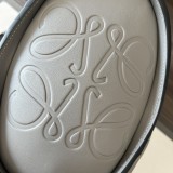 Loewe 11030 30x23x26cm