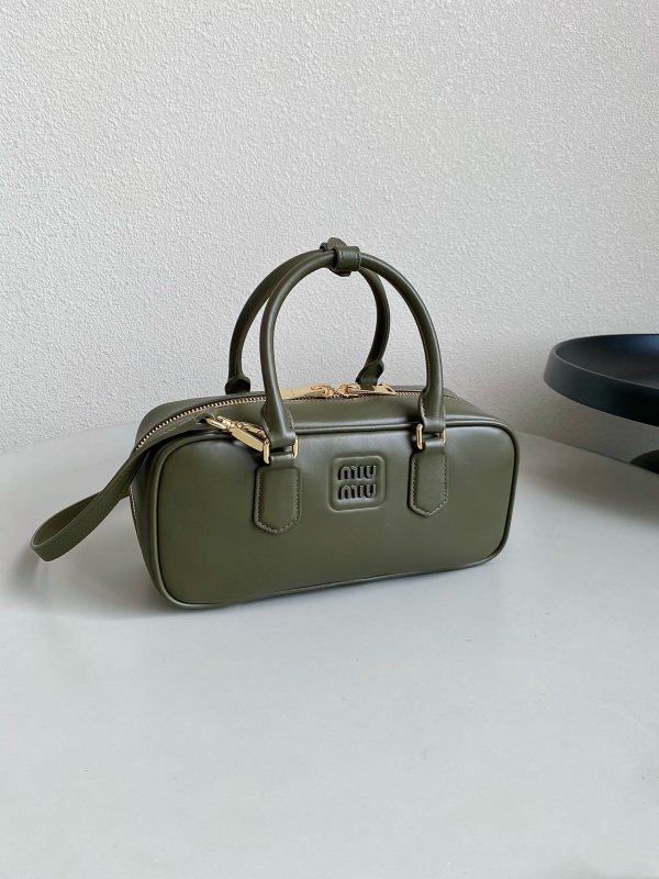 Borsa MiuMiu OOTD 27x12x9cm
