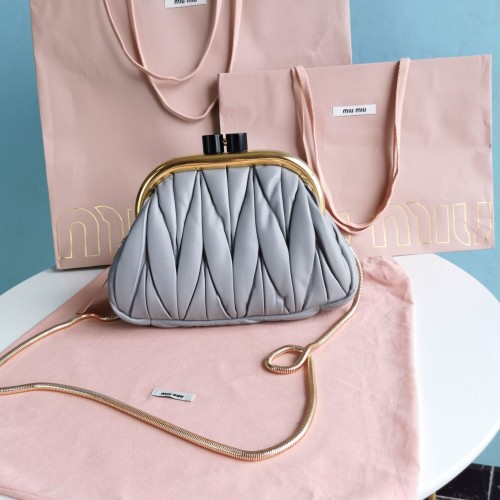 Borsa MiuMiu Belle 5BK011 23X15X8CM