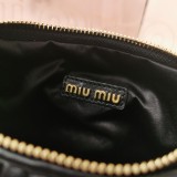 Borsa MiuMiu Wander 23x13x7cm