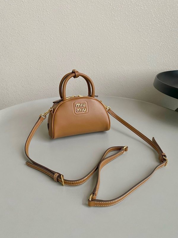 Borsa MiuMiu 11,5x15x8cm
