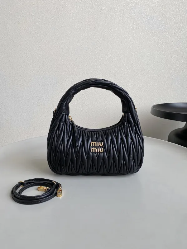 Borsa MiuMiu 24'  Wander Hobo 18x25x7cm
