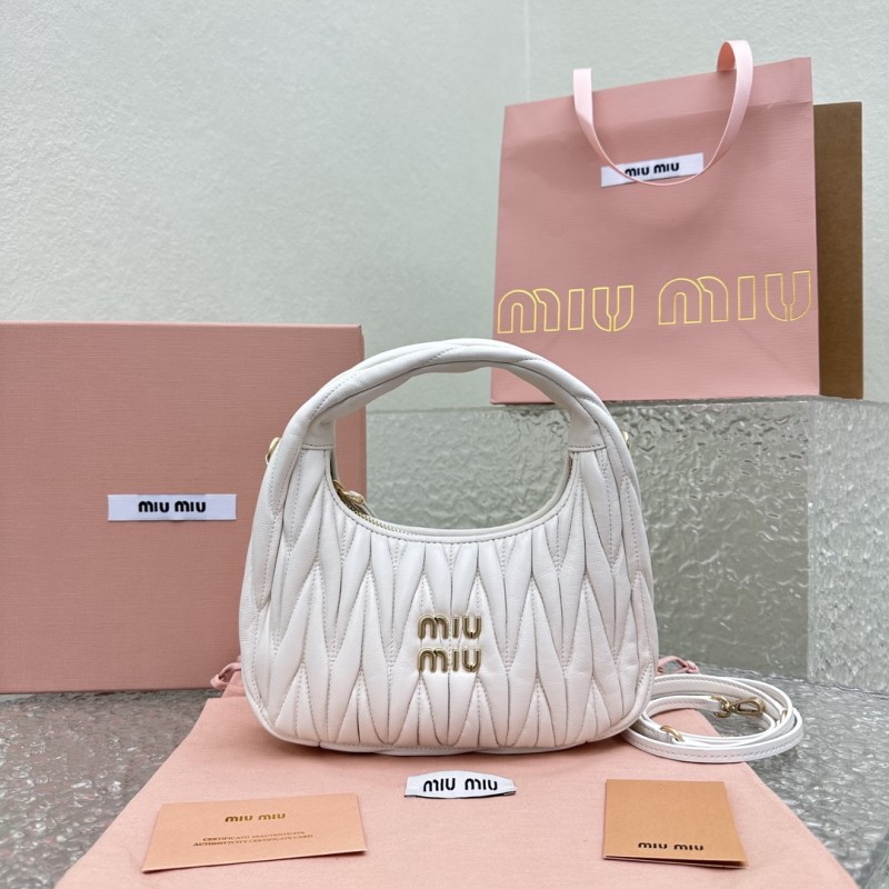 Borsa MiuMiu Wander Hobo 5518 20x6x17cm