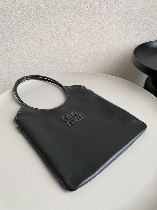 Borsa MiuMiu 35x40cm