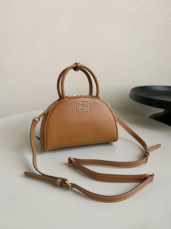 Borsa MiuMiu 15,5x24x11cm