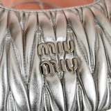 Borsa MiuMiu Wander 23x13x7cm