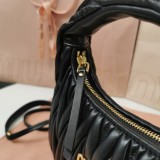 Borsa MiuMiu Wander 23x13x7cm