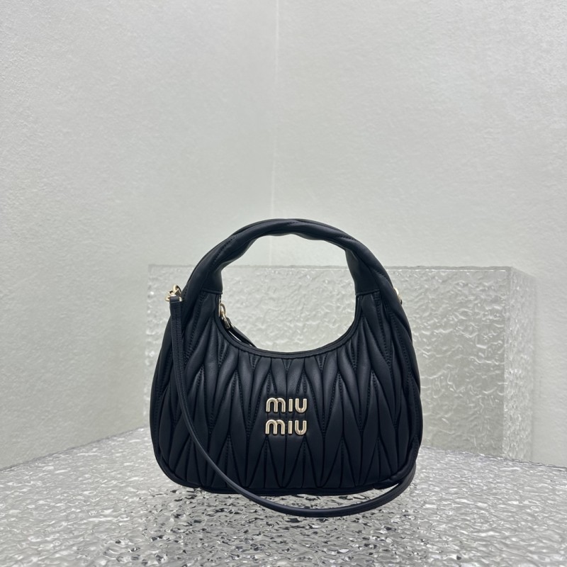 Borsa MiuMiu Wander Hobo 5518 20x6x17cm