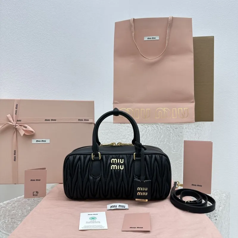 Borsa MiuMiu Maragaret Keane 5555 27x12x9cm