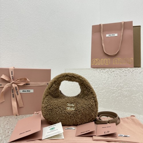 Borsa MiuMiu Wander Hobo 5518 17,5x5,5x14cm