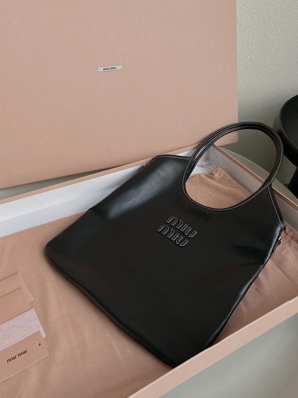 Borsa MiuMiu 35x40cm