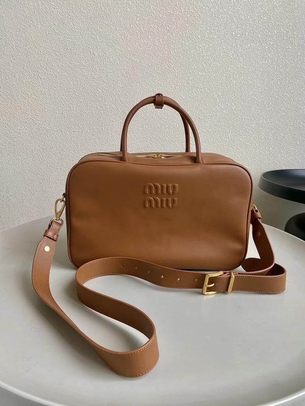 Borsa MiuMiu 23x34x10cm