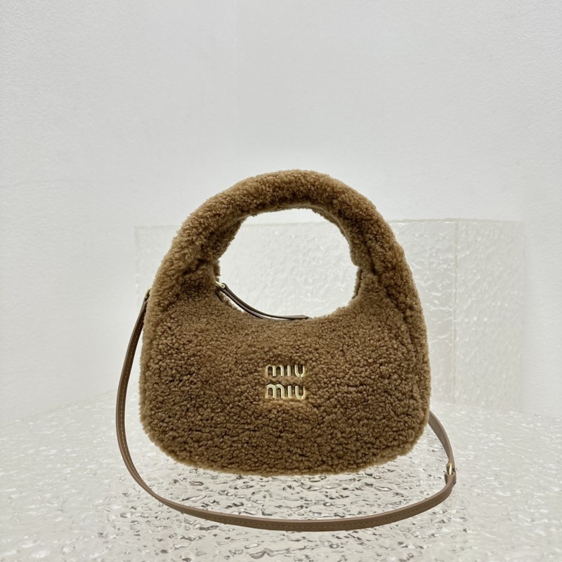 Borsa MiuMiu Wander Hobo 5518 20x6x17cm