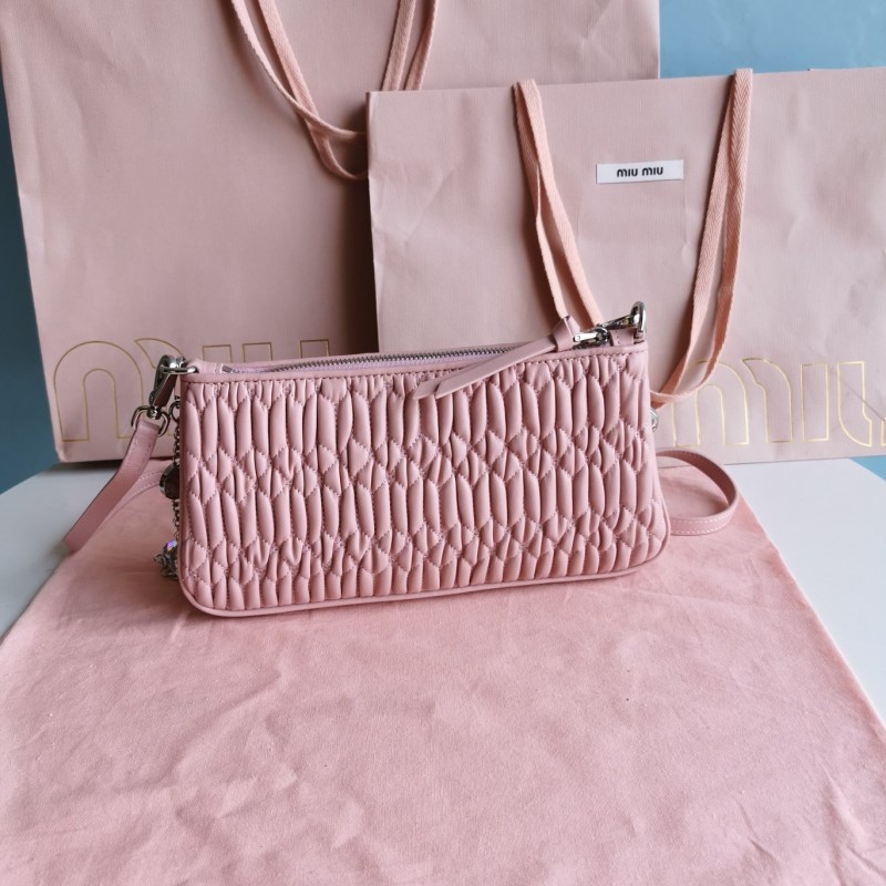 Borsa MiuMiu Matelasse  5BG215 12,5x24x4cm