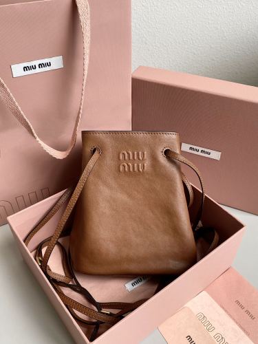 Borsa MiuMiu Nappa 17x14x6cm
