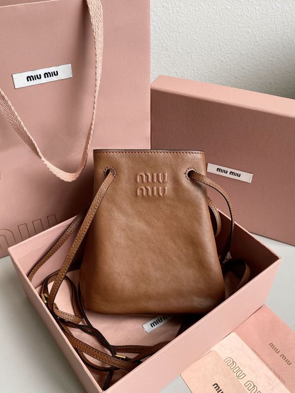 Borsa MiuMiu Nappa 17x14x6cm