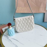 Borsa MiuMiu Sassy 5BA200 20x15x4,5cm